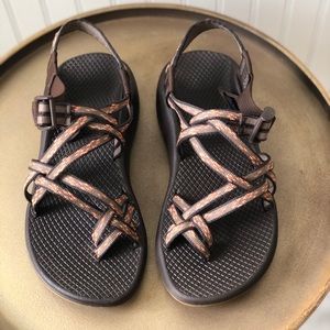 Details about NEW NIB CHACO VIBRAM Black Leather CORDOVA Sport Athletic Toe Loop Sandal Sz 6 Details about NEW NIB CHACO VIBRAM Black Leather CORDOVA Sport Athletic Toe Loop Sandal Sz 6